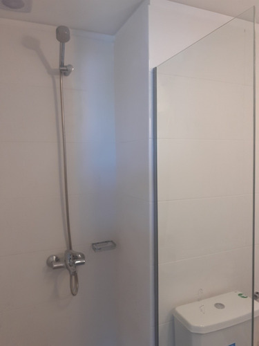 Imagen 9 de 14 de Vendo Depto Un Dormitorio A Estrenar!!calle 16 Entre 61 Y 62