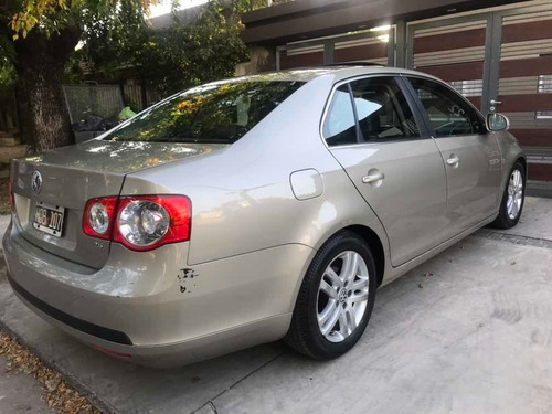 Volkswagen Vento 2.5 Luxury Wood Tiptronc 170cv 2008