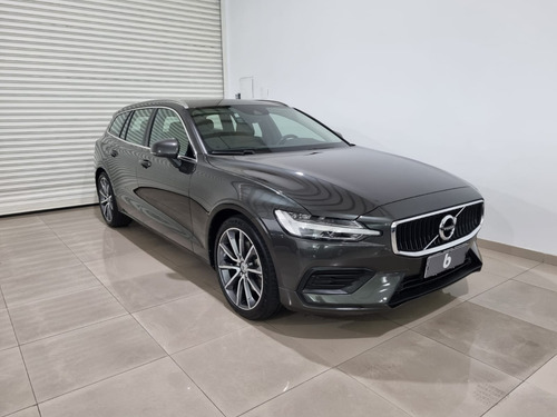 Volvo V60 2.0 T5 Momentum Drive-e 5p