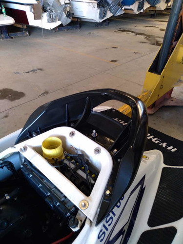 Imagen 12 de 14 de Yamaha Gp 800 R