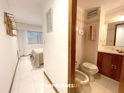 Excelente Precio, Dpto. En Primera Linea De Playa Brava - 3 Dorm. + Dependencia