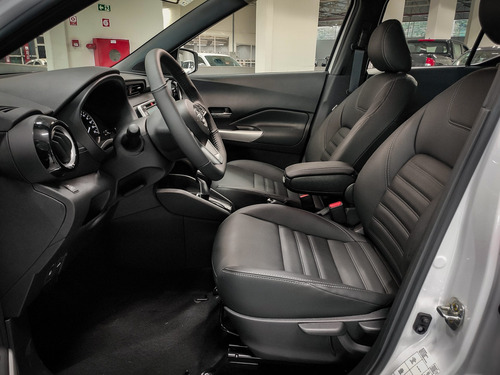 Imagem 11 de 14 de Nissan Kicks 1.6 Sl Cvt (flex)