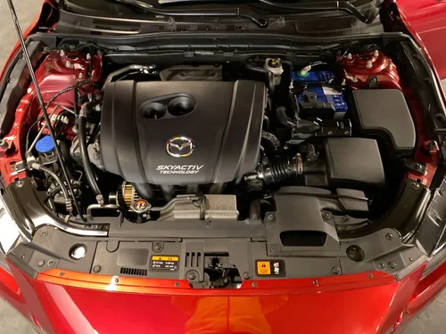 Mazda 3 2.0 Touring