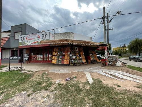 Venta Local Comercial, Los Hornos, La Plata; Alquilado