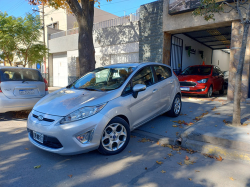 Ford Fiesta Kinetic 1.6 Design 120cv Titanium