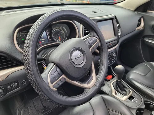 Jeep Cherokee 3.2 Longitude Plus