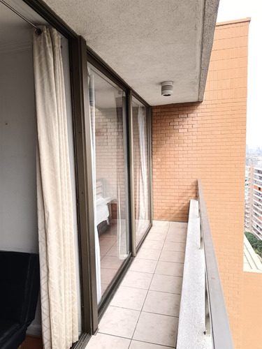 Departamento En Venta De 1 Dorm. En Providencia