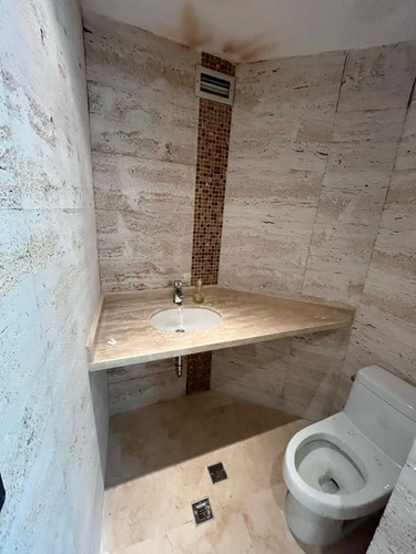 Vendo Apartamento 210 M2 4h/4b/3p Lomas Del Sol
