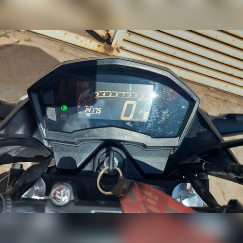 Imagem 6 de 6 de Honda Twister