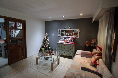 Casa En Venta En Mariano Moreno