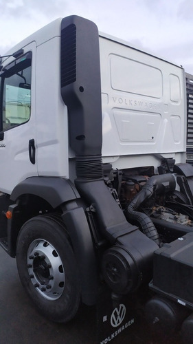 Imagem 4 de 7 de Vw 17280 4x2 Toco Const