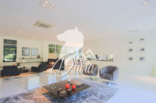 Imagem 11 de 15 de Casa Cidade Jardim 870m² 4 Suítes 6 Vagas - Fb28-51bd