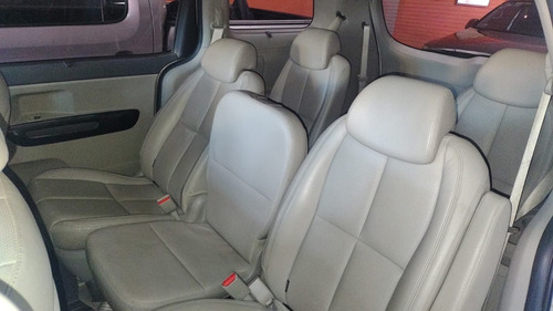 Imagen 16 de 23 de Kia Carnival