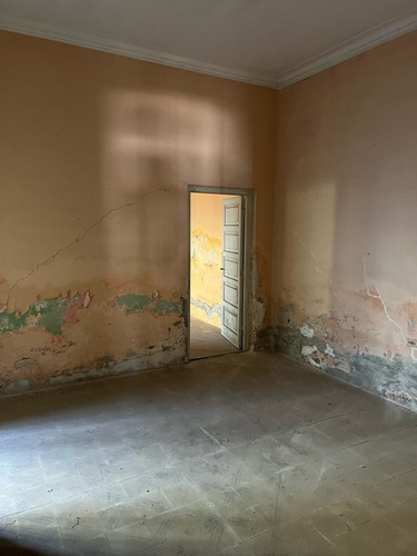 Imagen 17 de 20 de Terreno Céntrico De 10x50 Con Casa A Reciclar