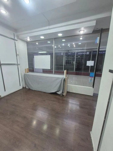 (adm) Local Comercial En Arriendo Miraflores 370, Santiag