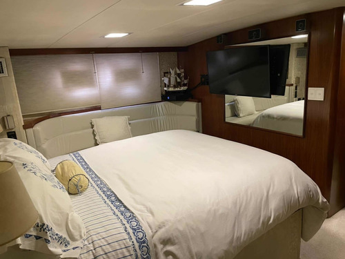 Imagen 13 de 17 de Crucero Hatteras 58 Importado!!!! Sky Lounge !! Unico