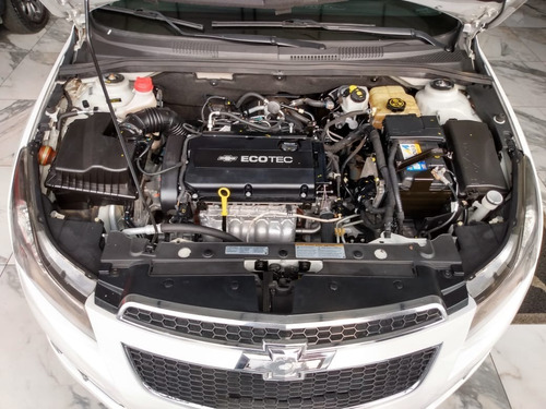 Imagem 17 de 18 de Chevrolet Cruze Lt 1.8 2013