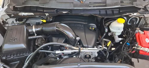 Dodge Ram 1500 Slt Crew Cab 4x4 V8 At