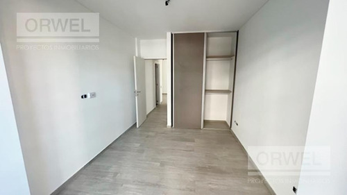 Imagen 15 de 28 de Venta Esquinero - 3 Ambientes - 2 Baños - Cochera Opcional