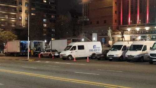 Imagen 6 de 10 de Mudanzas Fletes Traslados Transporte Isopanel Servicio Atp.