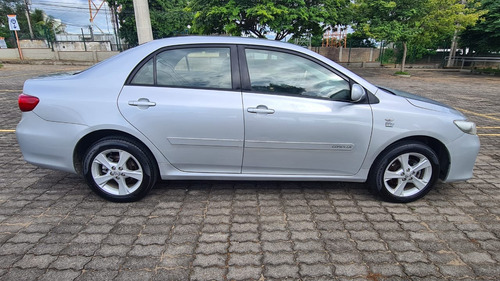 Toyota Corolla 1.8 16v Gli Flex Aut. 4p