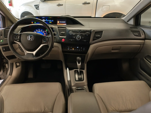 Imagem 8 de 14 de Honda Civic Lxr