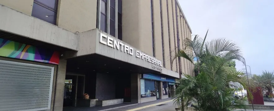 Avda Ppal, Ruices  Zona Industrial  C. E. Los Ruices - Los Ruices - Caracas - Sucre (centro) - Distrito Capital
