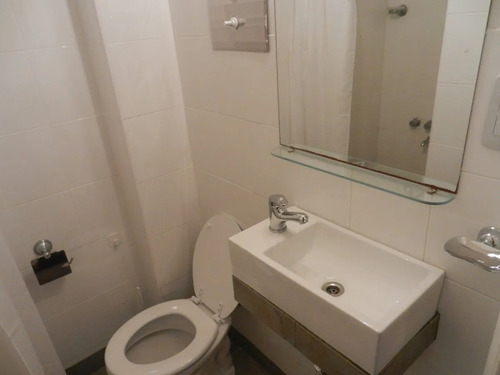 Imagen 5 de 15 de Departamento 1 1/2 A Una Cuadra Y Media Plaza Colon