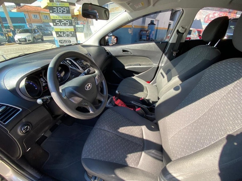 Imagem 5 de 7 de Hyundai Hb20 1.0 Comfort 12v 2018