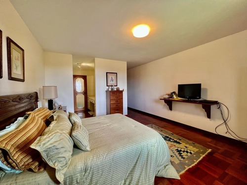 Imagen 21 de 30 de Se Vende Casa 540m2 4h+s+anexo/7b/8p Tusmare