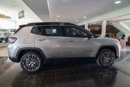 Jeep Compass 1.3T Altitude Fwd At6