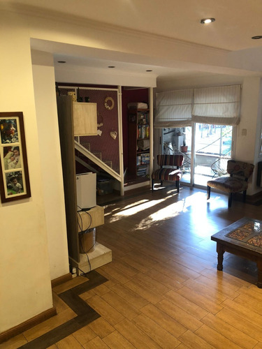 Ciudad Jardin Tipo Duplex De 4 Ambientes 2 Baños Fondo Parrilla F: 9598