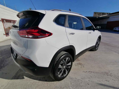 Imagen 5 de 15 de Chevrolet Tracker 2022 5p Premier L3/1.2 Aut