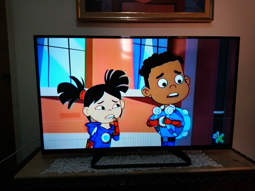 Imagen 2 de 9 de Tv Sharp Aquos Full Hd .1080p. Led Smart Tv. Como Nuevo