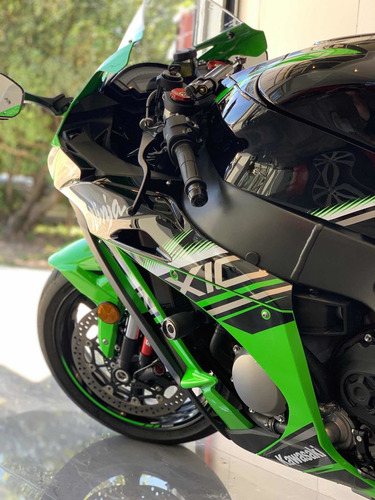 Kawasaki Zx10