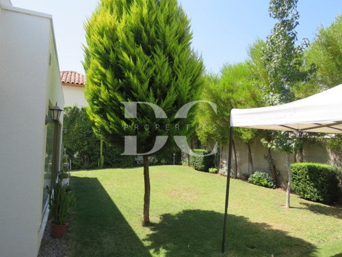 Casa En Venta De 3 Dorm. En Colina Chicureo Chamisero