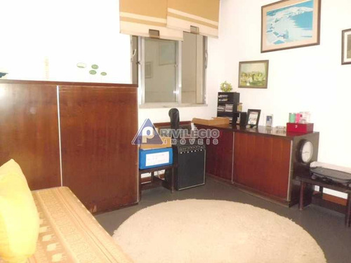 Apartamento À Venda, 3 Quartos, 1 Vaga, Leme - Rio De Janeiro/rj - 18141