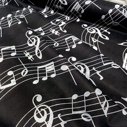 Tnt Estampado Notas Musicais Branco Fundo Preto 1,00m X 1,40