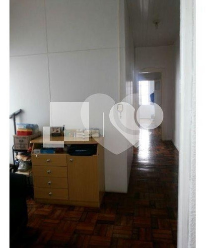 Imagem 5 de 10 de Ótima Casa, Dois Dormitórios, Living Amplo. Cidade Baixa. - Reo414692