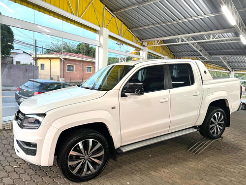 Volkswagen Amarok 3.0 Highline Extreme Cab. Dupla V6 4x4 Aut. 4p