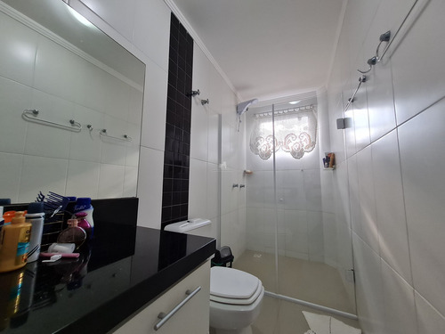 Imagem 13 de 25 de Casa Para Venda No Bairro Ariribá Em Balneário Camboriú, 4 Quartos Sendo 2 Suítes, 2 Vagas, - Ml_756