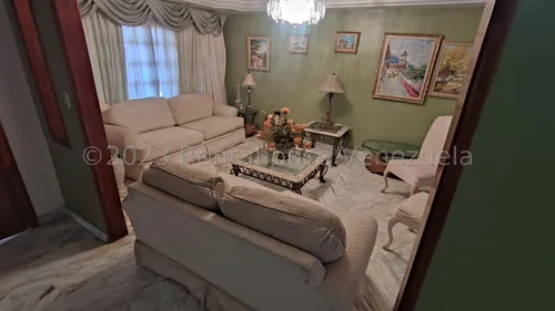 Venta De Linda Casa En Pampatar, Conjunto Cerrado. Isla De Margarita. Cao