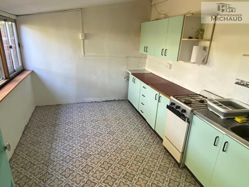 Casa 3 1/2 Oriente Con 6 Sur N.º 607