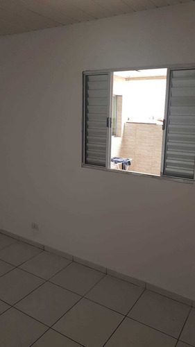Imagem 4 de 10 de Quarto E Cozinha