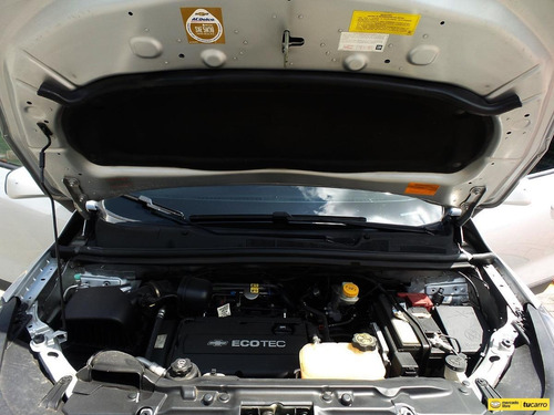Imagen 11 de 25 de Chevrolet Tracker Ls