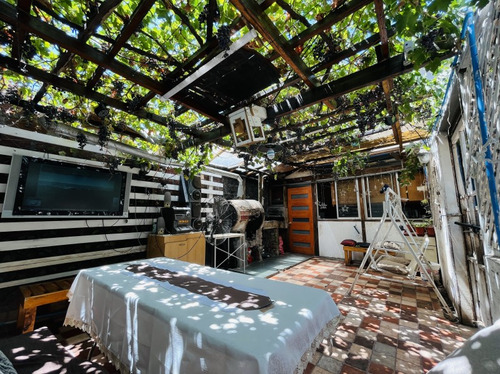 Casa Remodelada 5d1b De 2 Pisos, El Bosque. Pasaje Cerrado