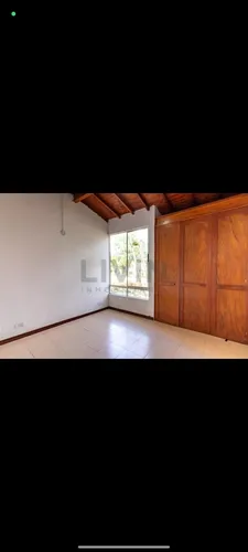 Casa Unifamiliar En Unidad Cerrada