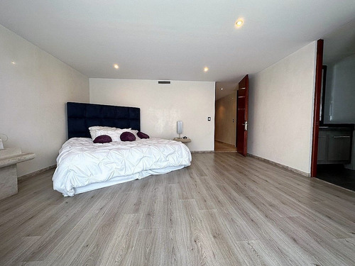 Departamento En Venta En La Cumbre (el Servilletero) Con Balcones