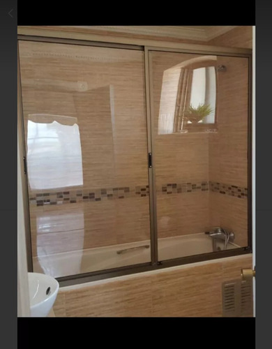 Shower Door A Medida Acrilico Con Aluminio Instalaciones