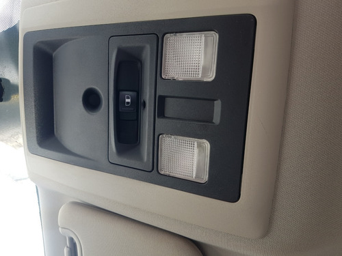 Dodge Ram Slt Doble Cabina 4x4 V6 2016 Ac Ba Ee Abs
